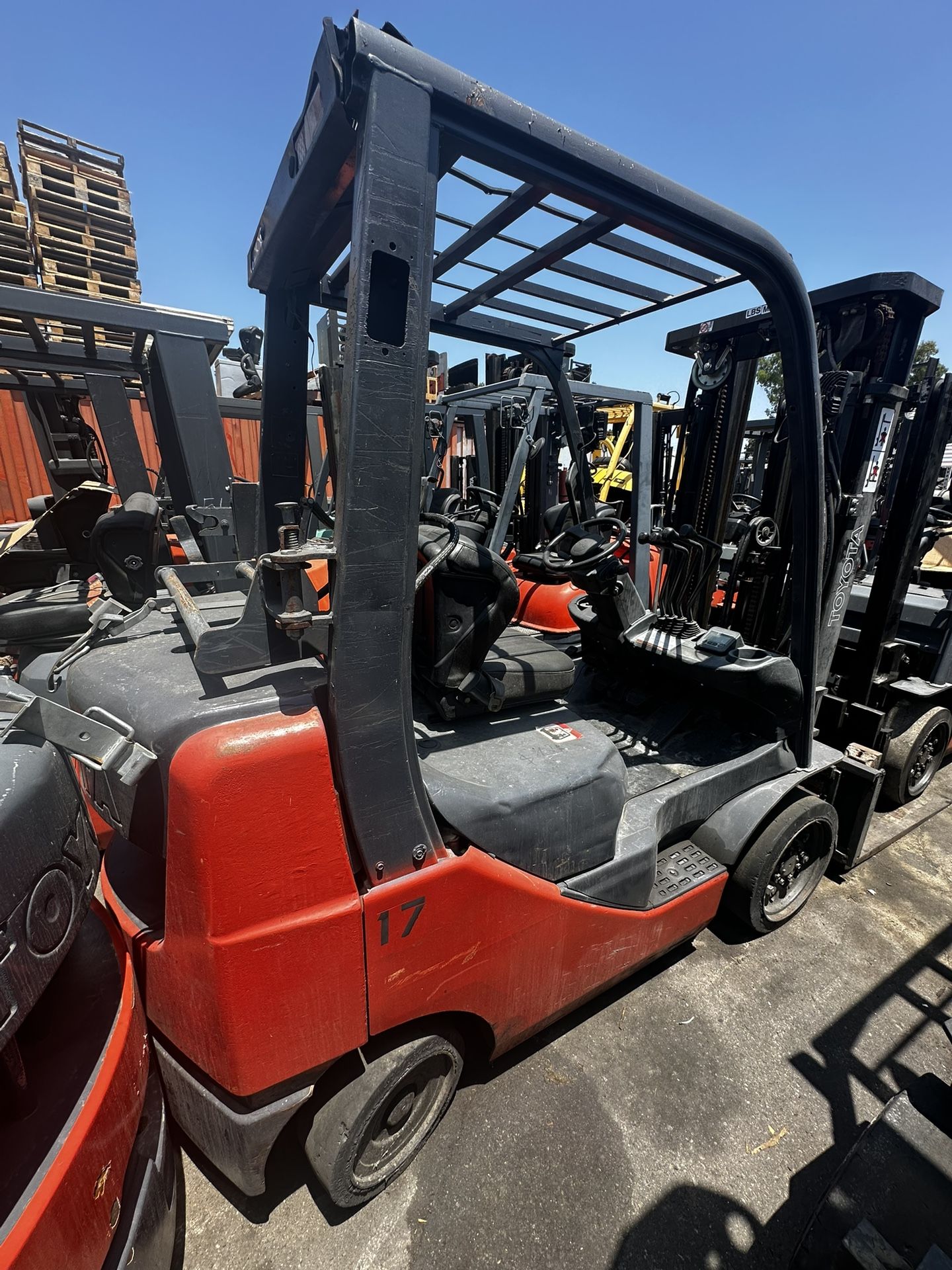 Toyota Forklift For Sale! 5000 Lbs Capacity