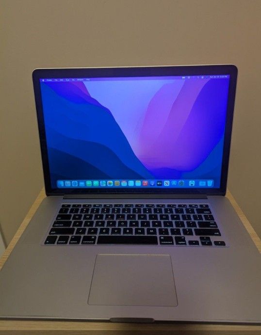 2015 MacBook Pro A1398 15in 16GB/256GB SSD