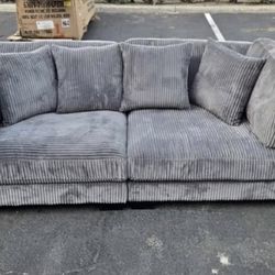 Large Love Seat 