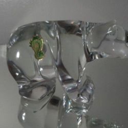 WATERFORD CRYSTAL BEAR SCULPTURE 6"×4" - V81