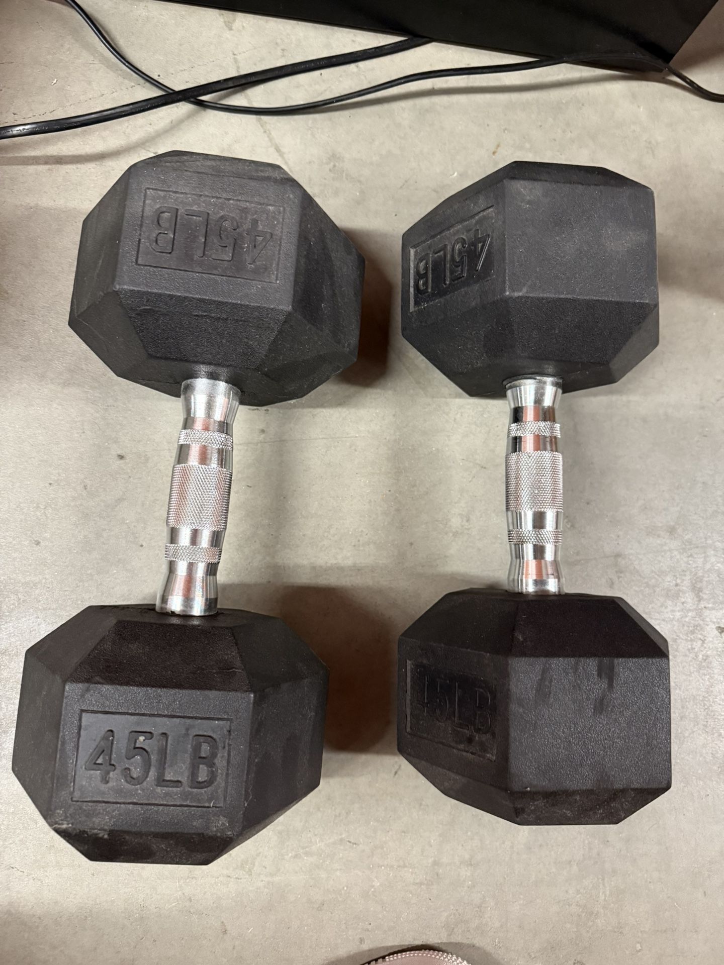 45 LBS set of dumbells (2) 