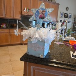 Centerpiece 