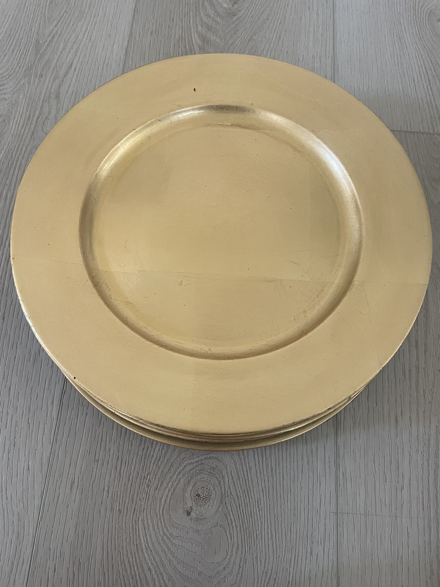 6pc Gold Plate Chargers Party Decoration