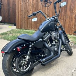 2012 Harley Davidson Iron 883