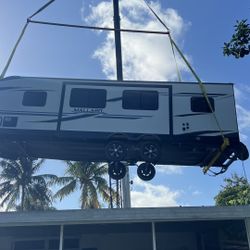 Sheds Muving Rv Trailer Relocate Casitas Stores 