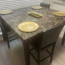 Kitchen Table Set 