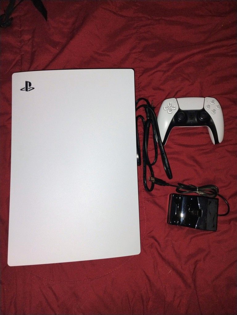 PlayStation 5 System 1TB (Used)