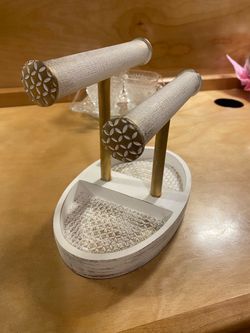 Two-Tier Jewelry Organizer Stand with Tray