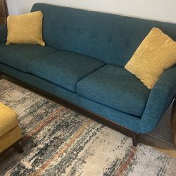 Living Room set From Rooms 2 Go 