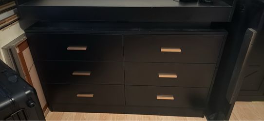 Black 6-Drawer Dresser with Gold Handles