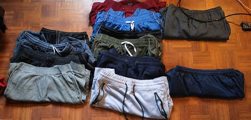 12 Assorted mens sweats