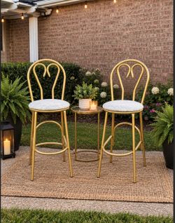 Heart shaped bar stools