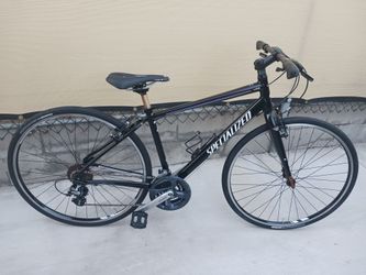 Vita Specialized Road bike. Everything is working.