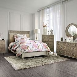 Brand New Antique White & Beige 4pc Queen Bedroom Set (Available In California & Eastern King)
