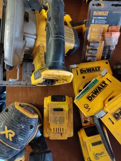 DEWALT BUNDLE LOT