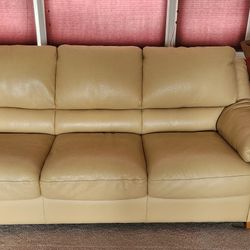 Beautiful Italsofa Sofa/Couch. Real genuine Leather. Modern. Midcentury