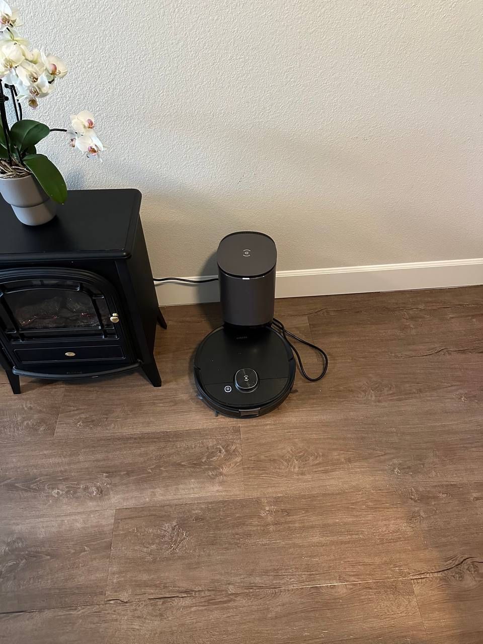Deebot N8 Robot Vacuum Cleaner