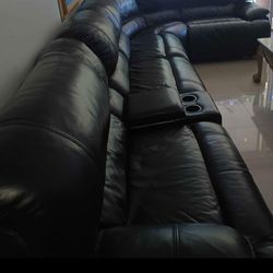 SECTIONAL GENUINE LEATHER RECLINER ELECTRIC ⚡ BLACK COLOR.. DELIVERY SERVICE AVAILABLE 💥🚚💥🚚