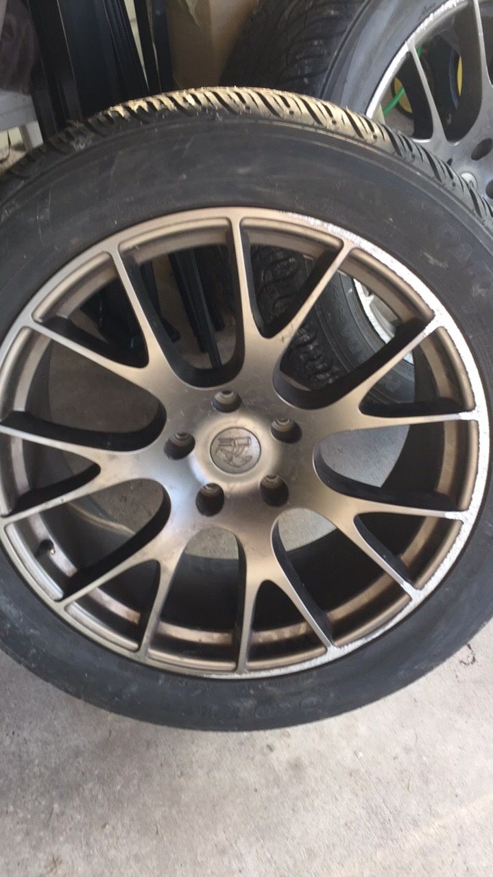 2 Hellcat 22”