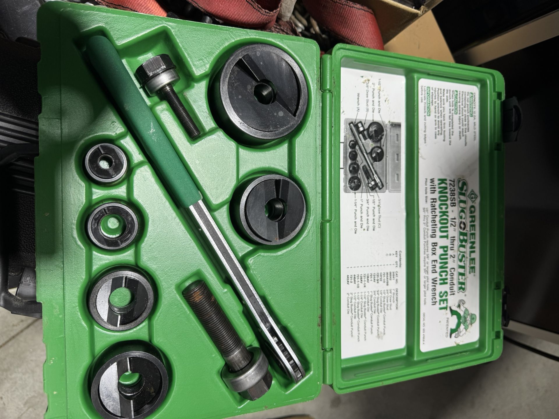 Greenlee Slug Buster Knockout Punch