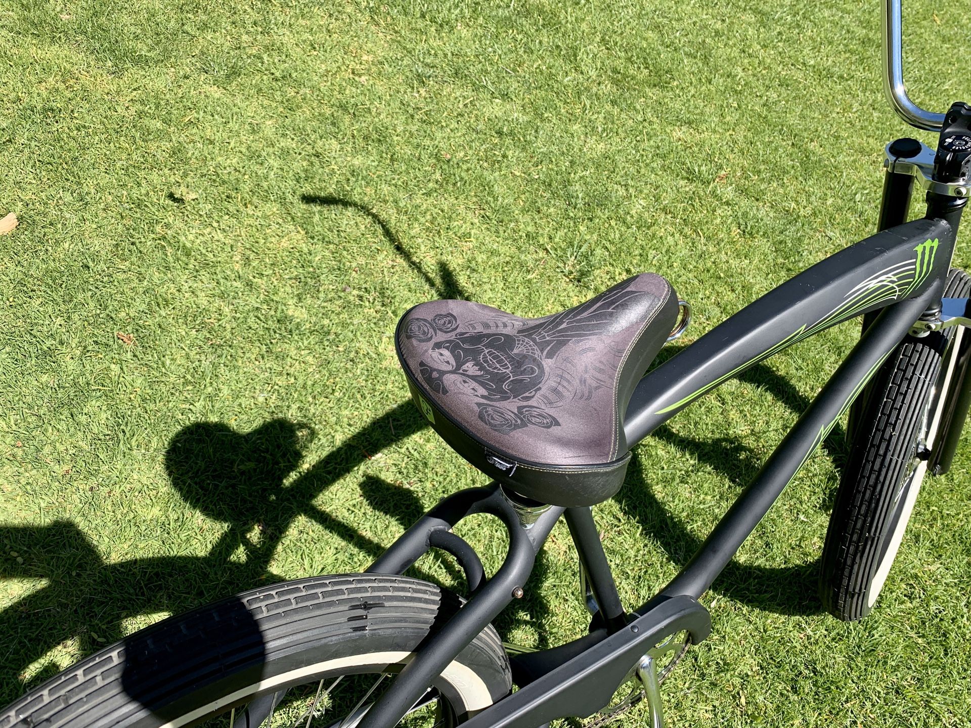 RARE! Limited edition Monster energy beach cruiser -built by Felt- for ...