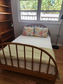 Fullsize Bed