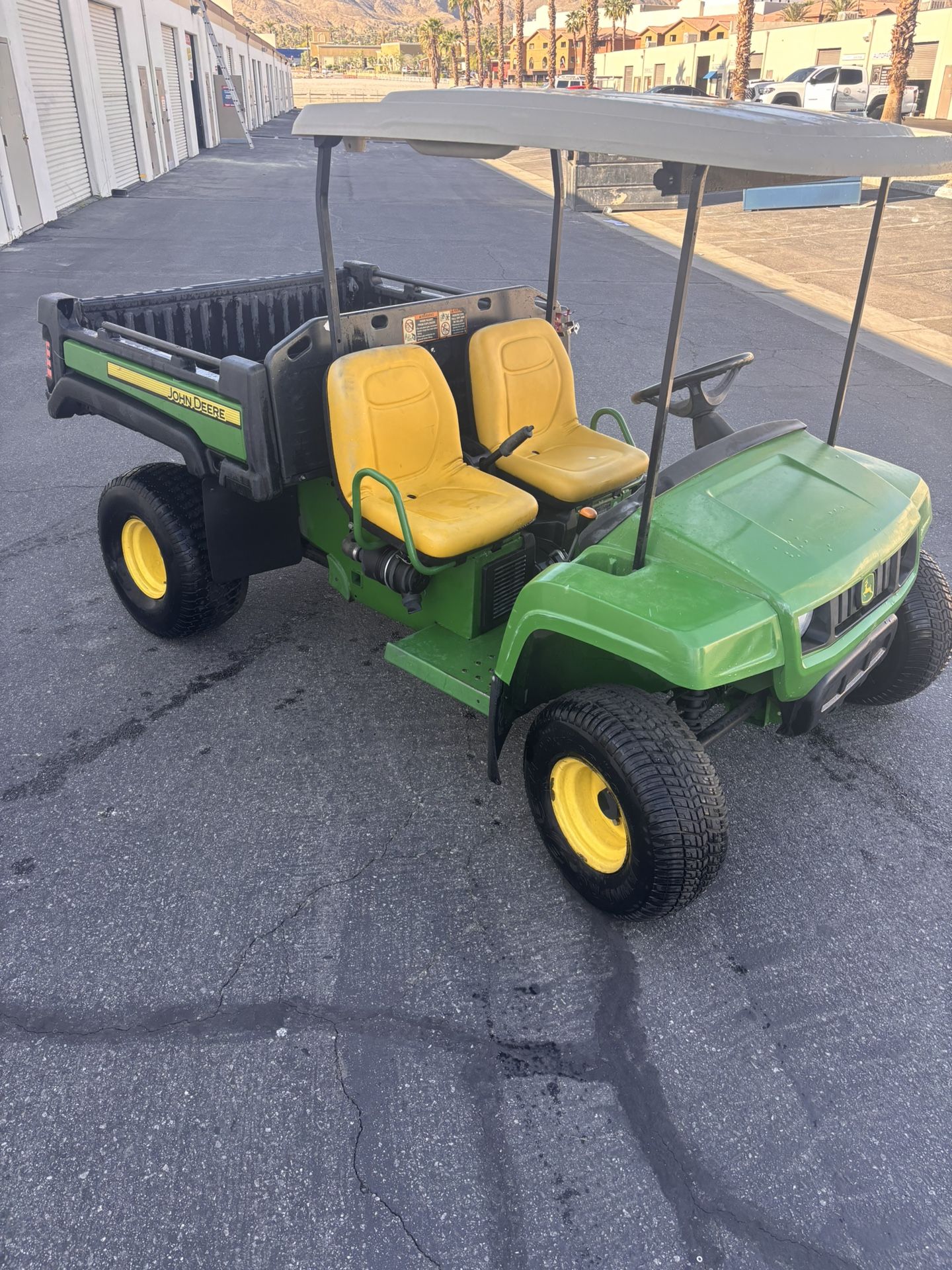 John Deere TX Gator