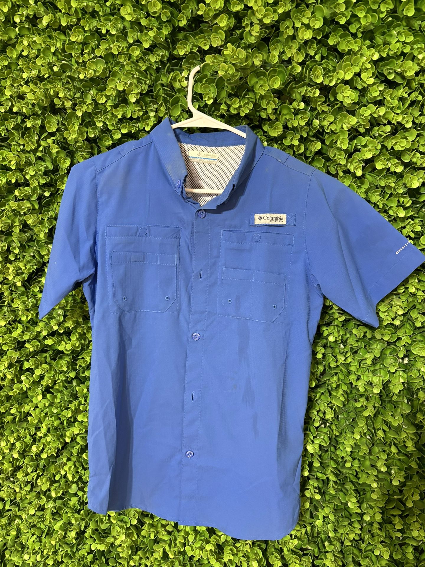 Columbia Colored Shirt