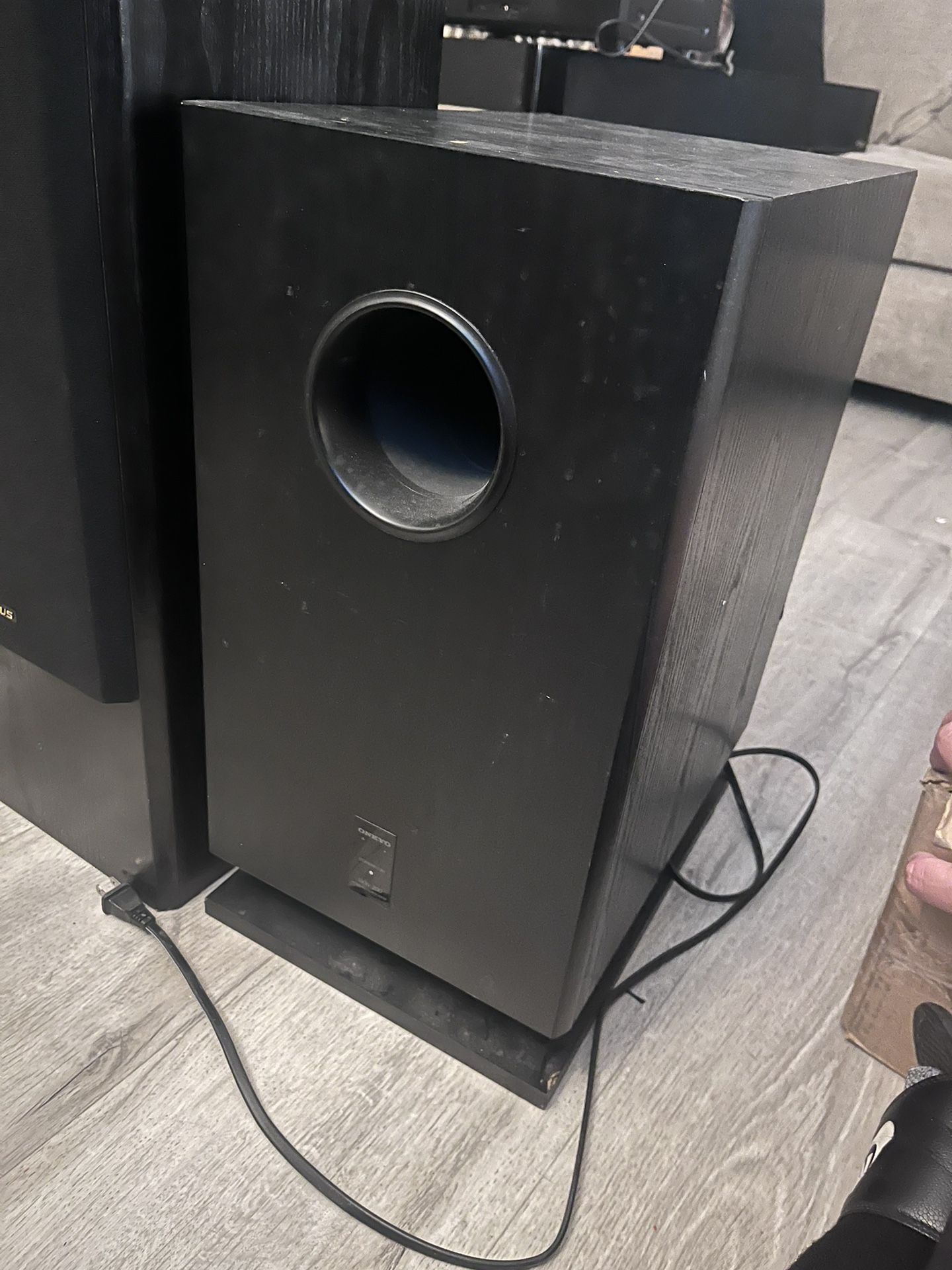 Onkyo SKW-200 Subwoofer And Optimus Tower Speakers