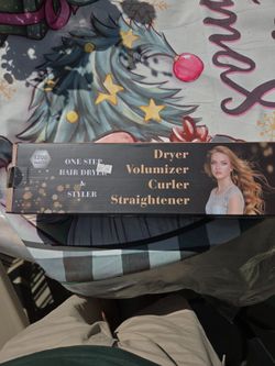 Hair dryer & styler