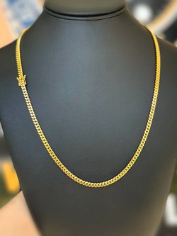 14k solid Yellow Gold brand New Cuban link 22” Chain necklace 29.9 grams 4mm