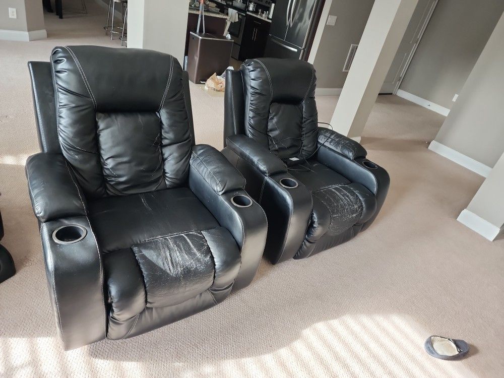 Two WORKING recliners 