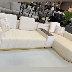 Ocean white Living room Sectional🌼❄️ only $27 down payment no credit check 😳next day delivery 🚚