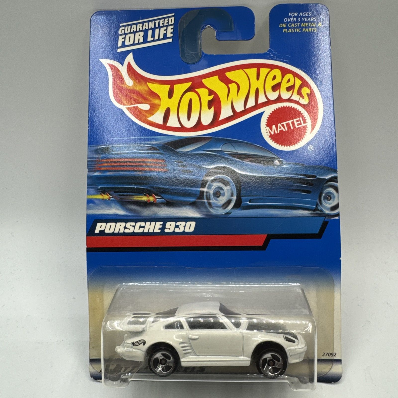 2000 Hot Wheels Porsche 930 #125 White New VHTF
