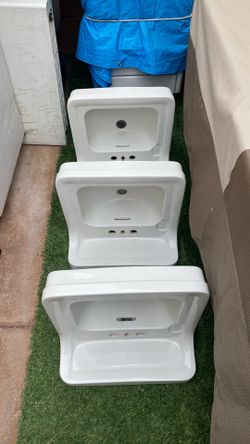 Wall mount sinks 3 antique