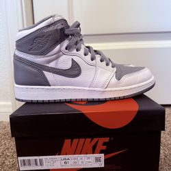 Jordan 1 Retro High - Stealth (GS) - Size 6.5
