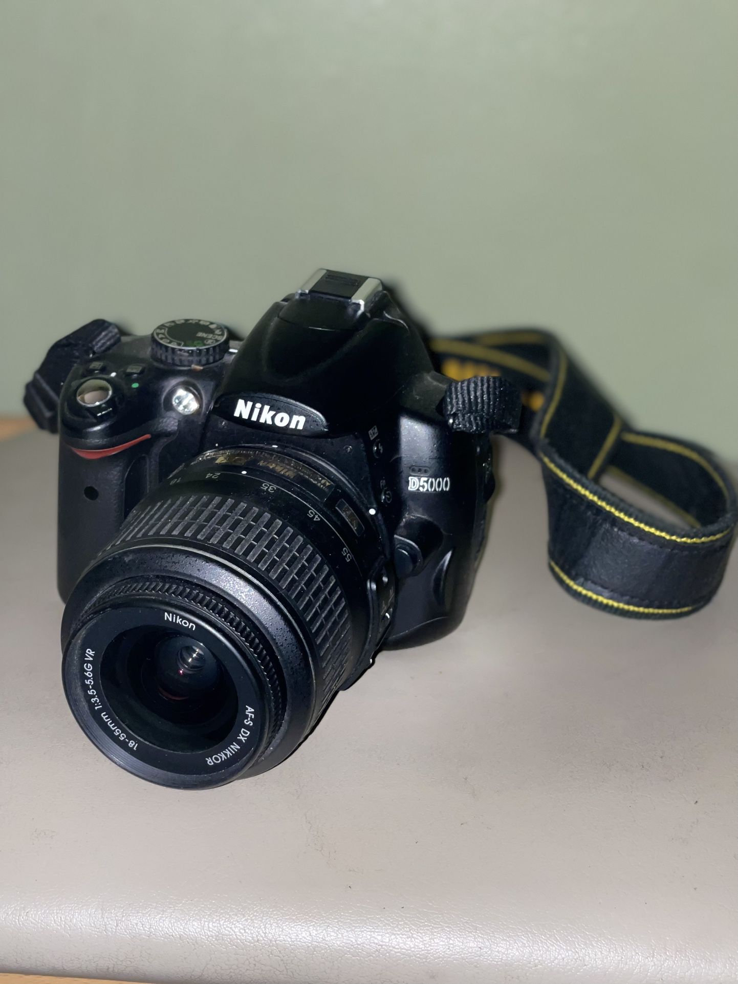 Nikon digital camera d5000