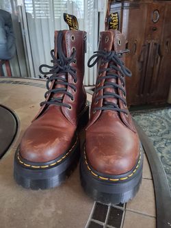 Doc marten's women's size 9