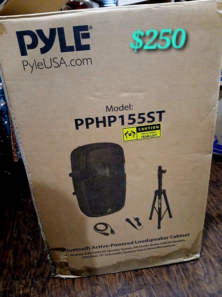 Speaker Grande Con Base Y Micrófono Es Nuevo A Estrenar