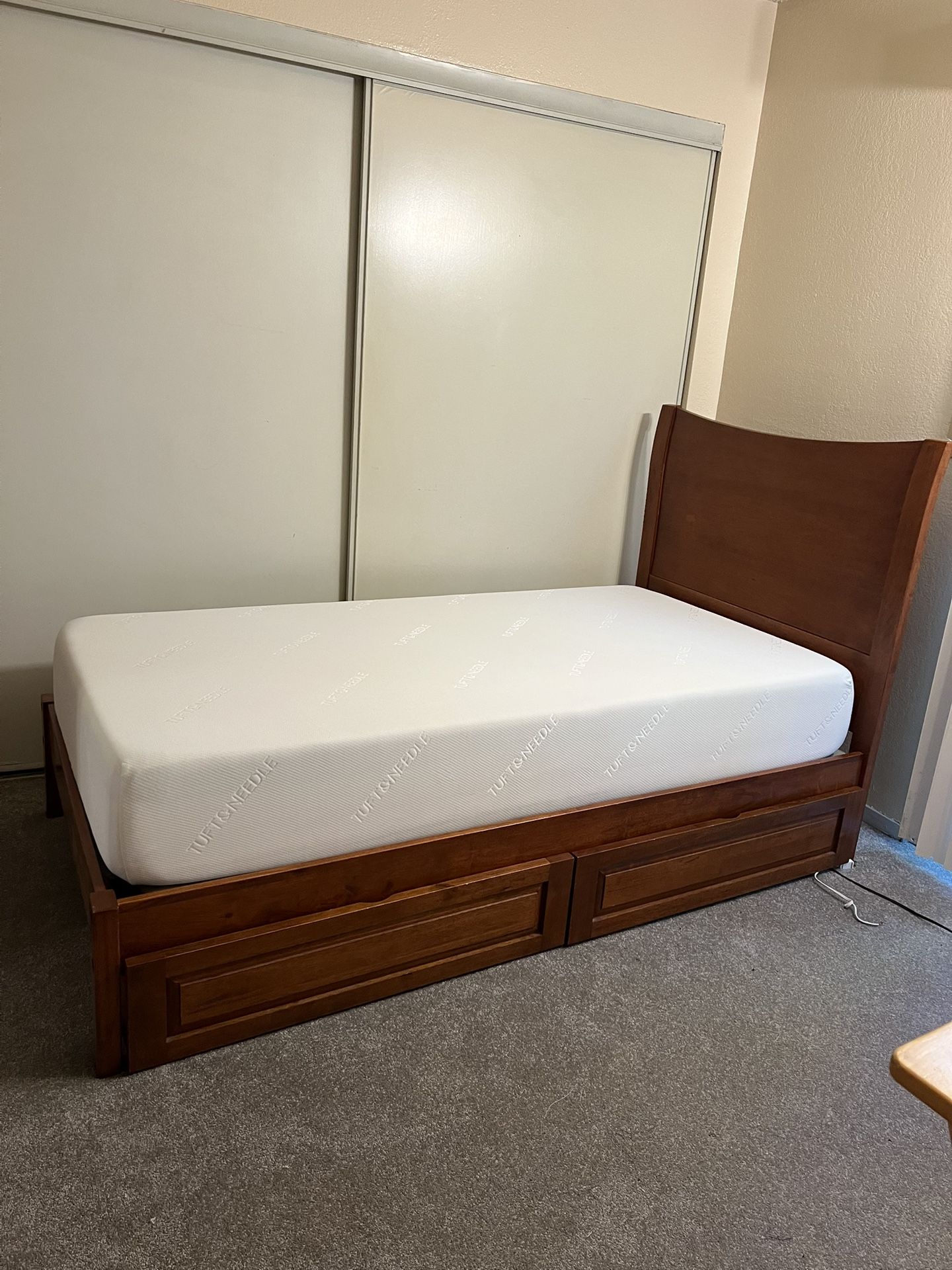 Twin Bed Frame & Mattress