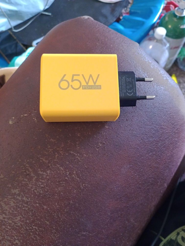 E.U. Fast Charging Plug