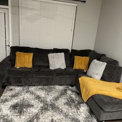 Sectional Sofa 