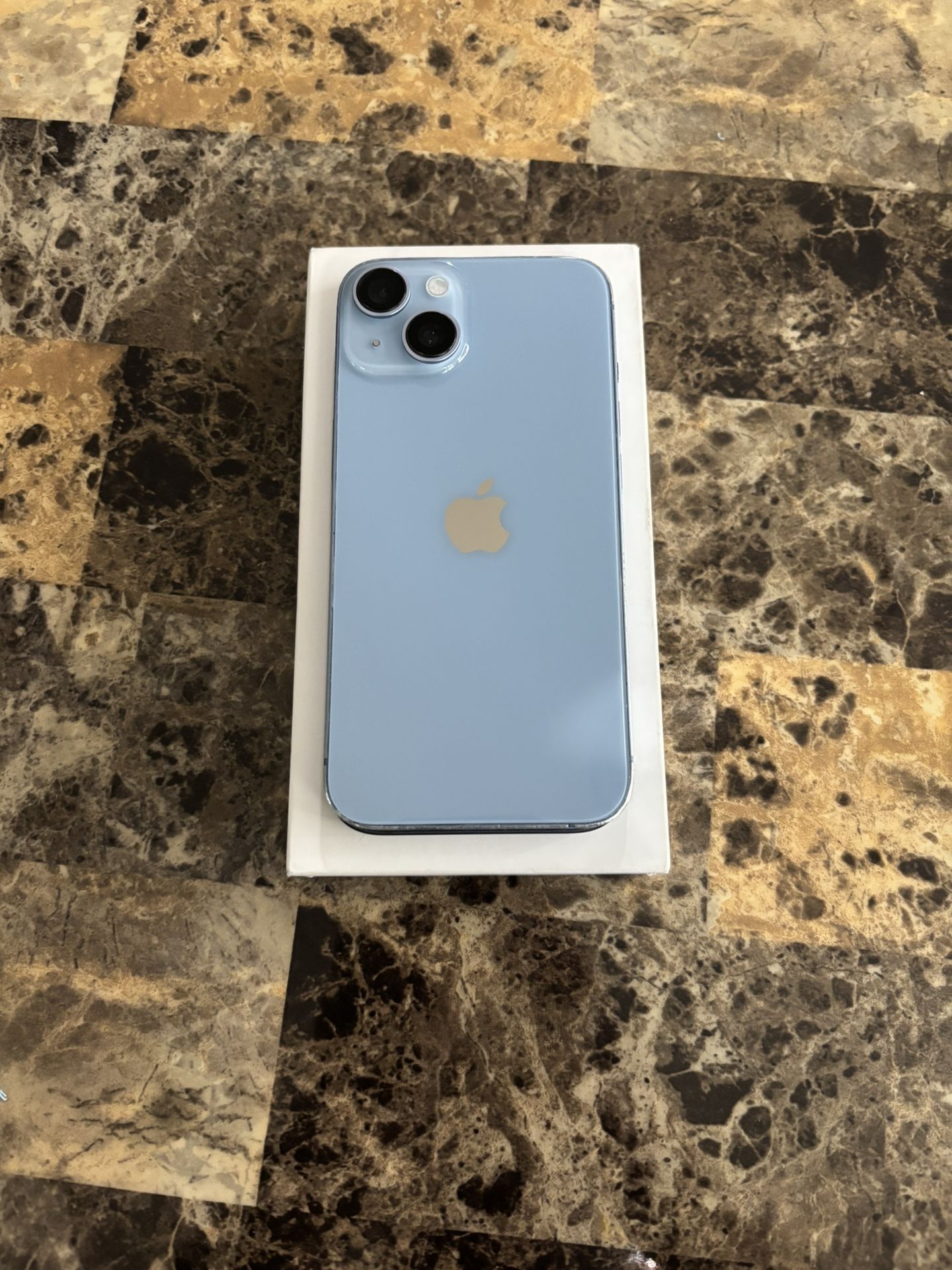 iPhone 14 128gbs Like New