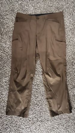 Brown dress pants, L