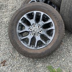 2023 Tundra Platinum Tires 