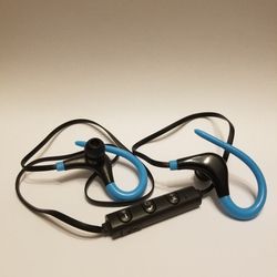 New Bluetooth sport headset with mic. Black green orange blue