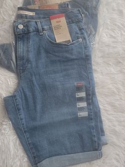 Women's Levis