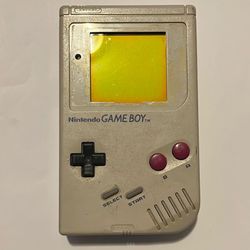 NINTENDO GAMEBOY 