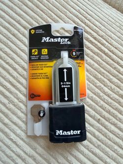 Heavy Duty Outdoor Covered Padlock with Key, 2-1/8 in. Wide, 2-1/2 in. Shackle