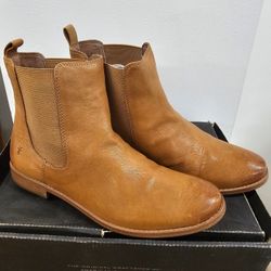 Frye Anna Chelsea Boot Size 9.5